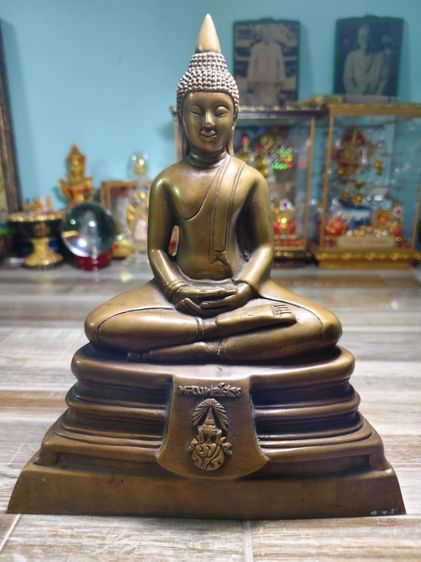 พระบูชาหลวงพ่อโสธรหน้าตัก 4 นิ้วสูง 8 นิ้วเนื้อทองเหลือง