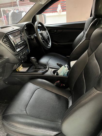 Isuzu D-MAX 2022 1.9 B Pickup ดีเซล ไม่ติดแก๊ส เกียร์อัตโนมัติ ขาว รูปที่ 3