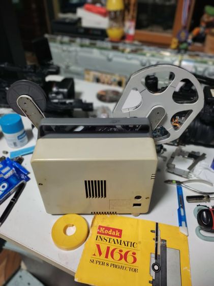 เครื่องฉายหนัง8ม.ม.Kodak M66