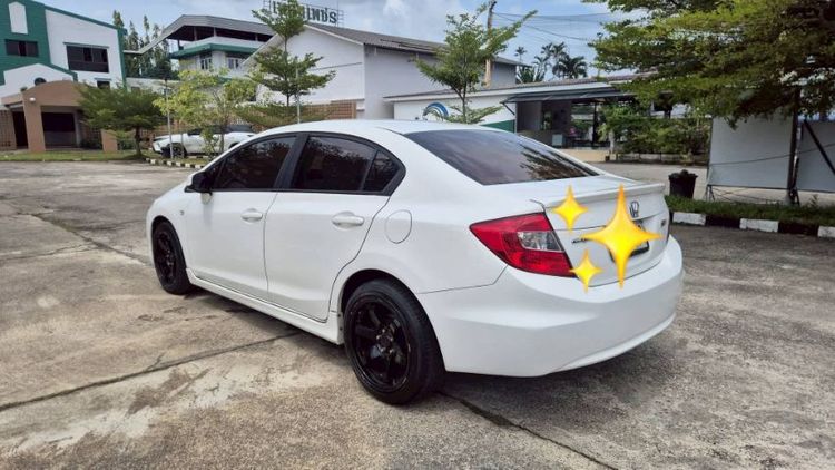 Honda Civic 2012 1.8 E i-VTEC Sedan เบนซิน ไม่ติดแก๊ส เกียร์อัตโนมัติ ขาว รูปที่ 2