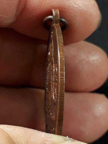 เหรียญครูบาเจ้าศรีวิชัย พิมพ์ข้างนาค วัดบ้านปาง จังหวัดเชียงใหม่ เนื้อทองแดง รูปที่ 3