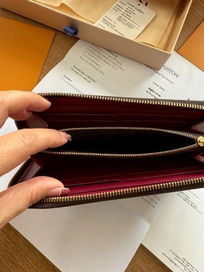 lv wallet รูปที่ 3