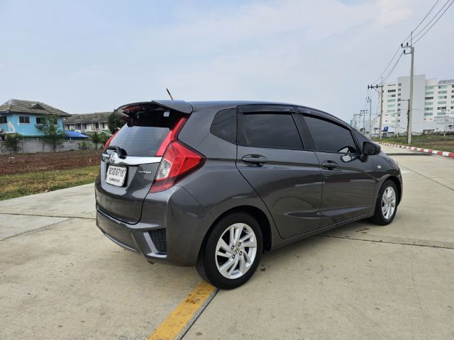 Honda Jazz 2016 1.5 V Sedan เบนซิน เกียร์อัตโนมัติ เทา รูปที่ 4