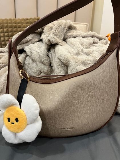 Clothing and Bags รูปที่ 15