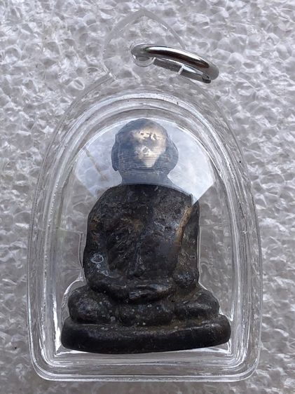 หลวงพ่อแดง วัดวิหาร