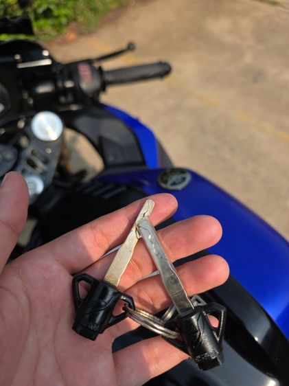 Yamaha R15 รถสปอร์ตทรงสวย พร้อมใช้งาน รูปที่ 9