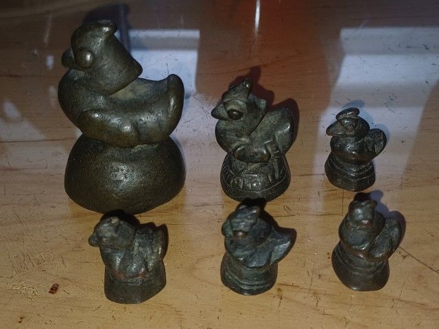 ลูกเป้งโบราณเนื้อสำริด 6อัน