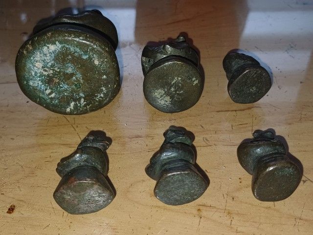 ลูกเป้งโบราณเนื้อสำริด 6อัน รูปที่ 5