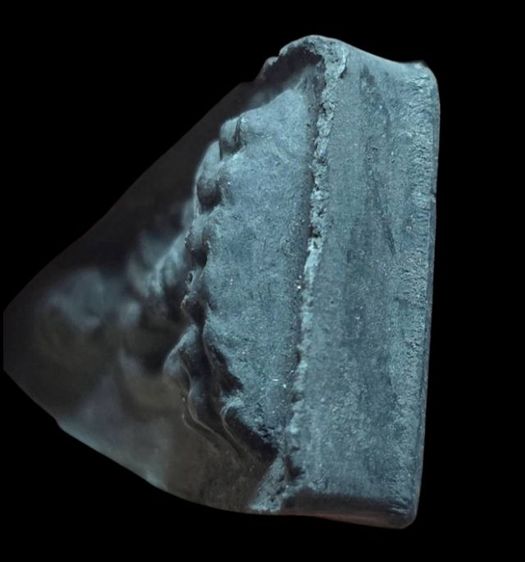 พระพุทโธน้อย คุณแม่บุญเรือน วัดอาวุธ พิมพ์กลาง หลังยันต์นะอะระหัง เนื้อดำ รูปที่ 5