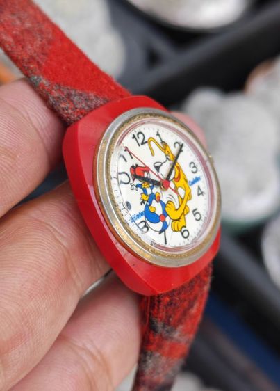 นาฬิกา Vintage Splinter​ Cuddles by Citizen ระบบไขลาน​ ที่สุดของหน้าการ์ตูน​ หายากมาก​ ราคาสุดแบ่งปันครับ รูปที่ 4