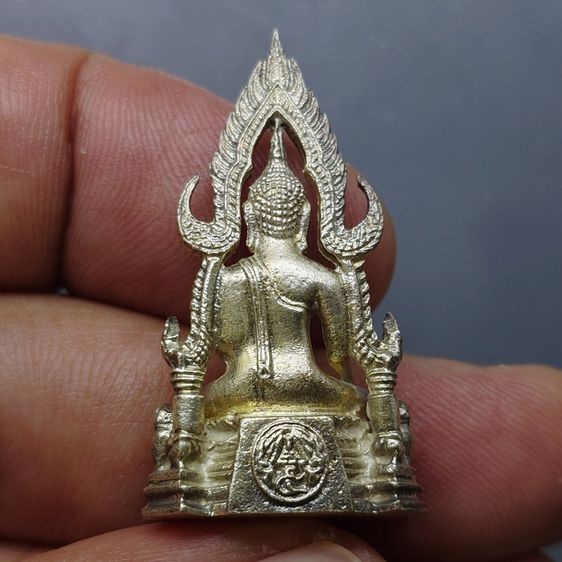 พระกริ่งพระพุทธชินราช มวก. รุ่นแรก เนื้อเงิน วัดเบญจมบพิตร ปี2519 พร้อมกล่องเดิม รูปที่ 3