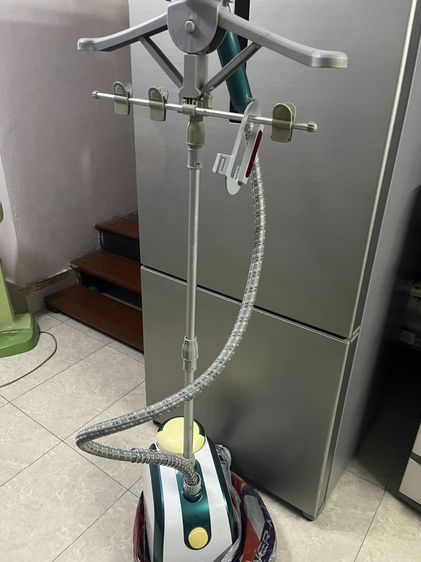 Electrolux เตารีดถนอมผ้าไอน้ำ 1600 วัตต์ รุ่น EGS2103 ขนาดบรรจุน้ำ 2.1 ลิตร ใช้งานต่อเนื่องได้ 70 นาที รูปที่ 2