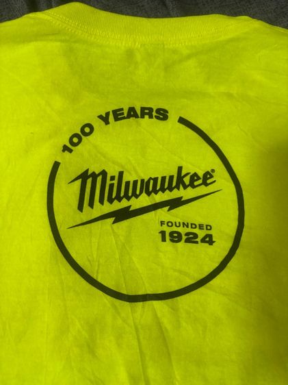 เสื้อยืด Milwaukee 100 years  รูปที่ 3
