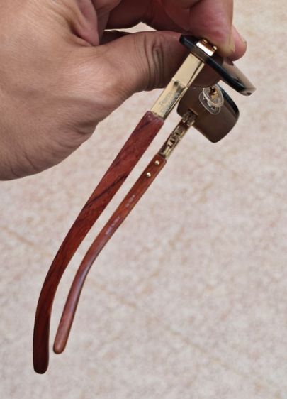 แว่น​ Vintage​ Porta Romana ขาไม้​ สวยมาก​ ราคาแบ่งกันใช้ครับ รูปที่ 6
