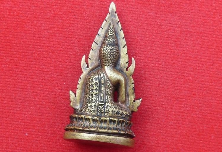 พระพุทธชินราชพิมพ์แต่ง รูปที่ 2