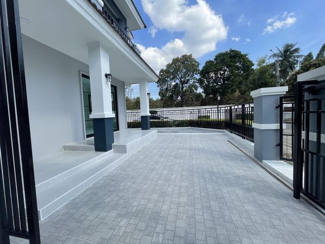 āđāļāđ ð āļāđāļēāļāđāļāļĩāđāļĒāļ§ āđāļāļĢāļāļāļēāļĢāļĄāļąāļāļāļāļē āļĢāļēāļāļāļĪāļāļĐāđ ð āļĢāļđāļāļāļĩāđ 2