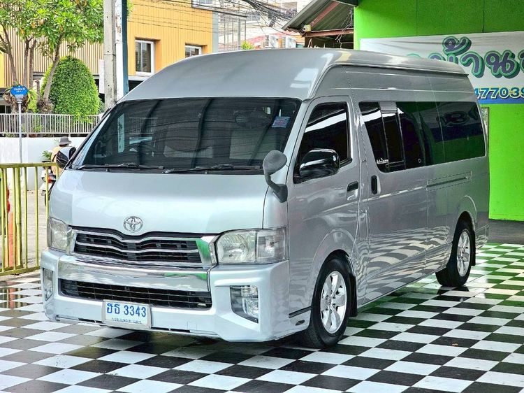 Toyota Commuter 2010 2.5 Van ดีเซล ไม่ติดแก๊ส เกียร์ธรรมดา บรอนซ์เงิน รูปที่ 2