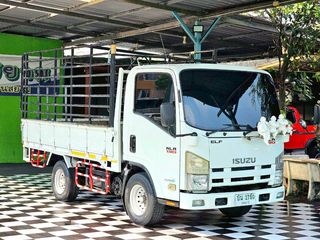 ISUZU NLR 130 ปี2014 รถบ้านพร้อมใช้งาน