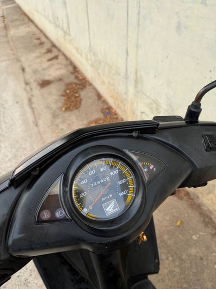 Honda Click เทาดำ พร้อมทะเบียนสวย 6กฐ33 กทม  รูปที่ 10