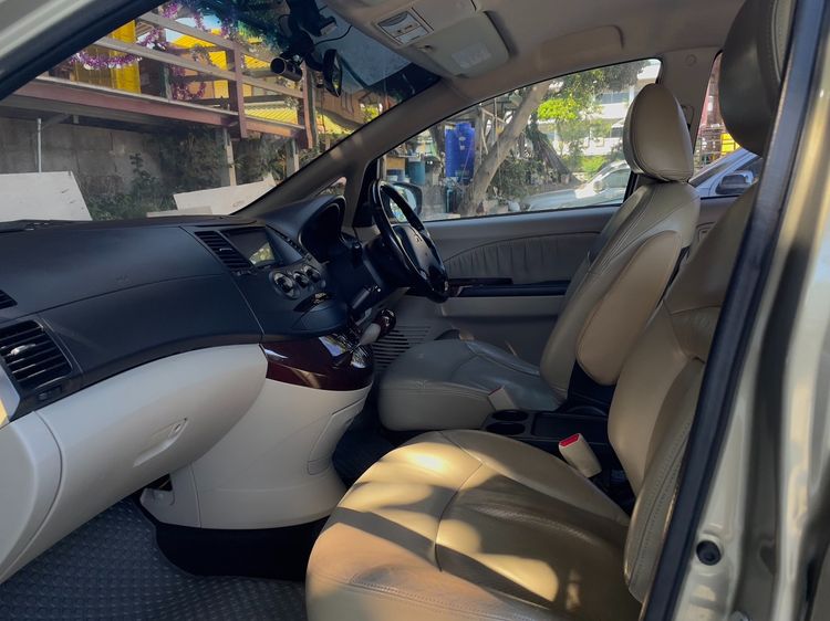 Mitsubishi Space Wagon 2008 2.4 GLS Limited Sedan ดีเซล ไม่ติดแก๊ส เกียร์อัตโนมัติ บรอนซ์ทอง รูปที่ 2