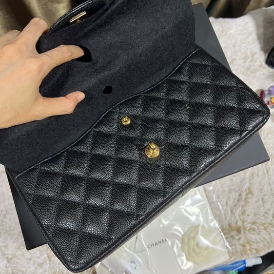 Like New Chanel Classic Jumbo 12” GHW Caviar Black รูปที่ 7