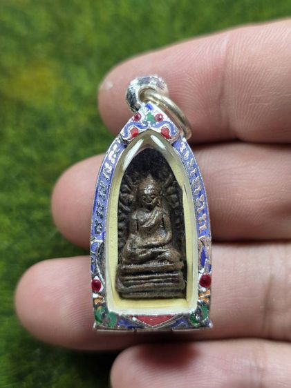 พระรอดเก่าๆ