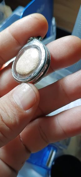 พระผงพิมพ์จันทร์ลอย ไม่ทราบที่ในกรอบเงินเก่า รูปที่ 6