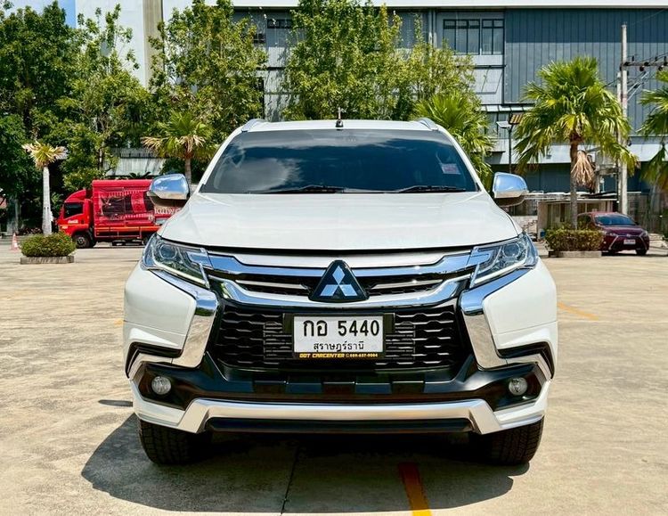Mitsubishi Pajero Sport 2016 2.4 GT Utility-car ดีเซล ไม่ติดแก๊ส เกียร์อัตโนมัติ ขาว รูปที่ 2