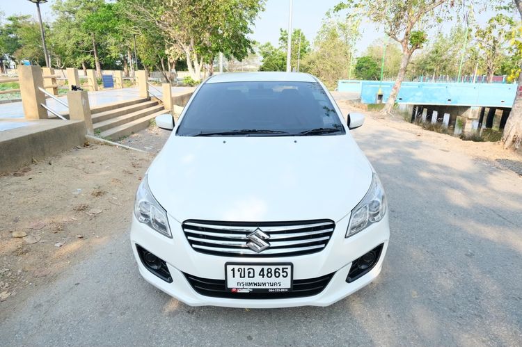 Suzuki Ciaz 2020 1.2 Gl Plus Sedan เบนซิน ไม่ติดแก๊ส เกียร์อัตโนมัติ ขาว รูปที่ 2
