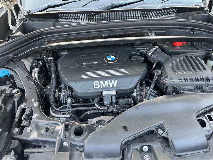 BMW X1 2017 2.0 sDrive18d M Sport Van ดีเซล ไม่ติดแก๊ส เกียร์อัตโนมัติ ขาว รูปที่ 4