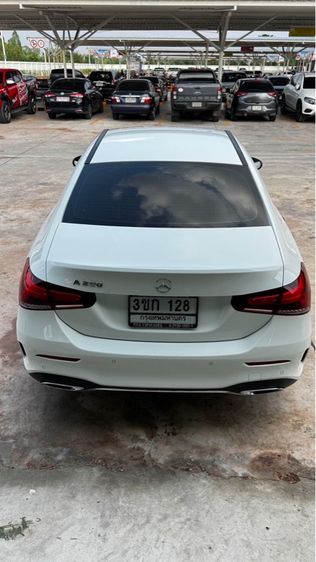 Mercedes-Benz A-Class 2021 A200 Sedan เบนซิน ไม่ติดแก๊ส เกียร์อัตโนมัติ ขาว รูปที่ 3