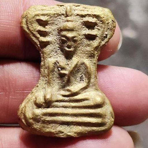 มเหศวร พ่อคูณ