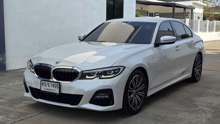 BMW Series 3 2022 320d Sedan ดีเซล ไม่ติดแก๊ส เกียร์อัตโนมัติ ขาว รูปที่ 2
