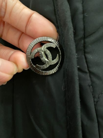 ชาแนล เสื้อโค้ทยาว กันหนาว สภาพใหม่เอี่ยม ใส่ได้ทั้งสองด้าน รูปที่ 6