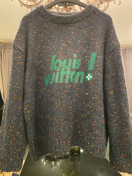 หลุยส์วิตตอง (ติดจองค่ะ)เสื้อไหมพรมอิตาลี สภาพใหม่เอี่ยม  รูปที่ 2
