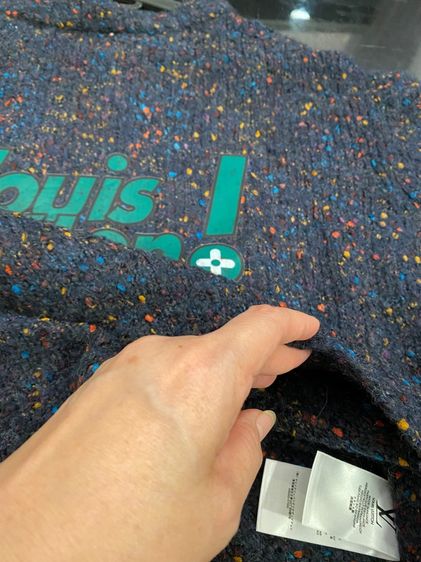 หลุยส์วิตตอง (ติดจองค่ะ)เสื้อไหมพรมอิตาลี สภาพใหม่เอี่ยม  รูปที่ 8