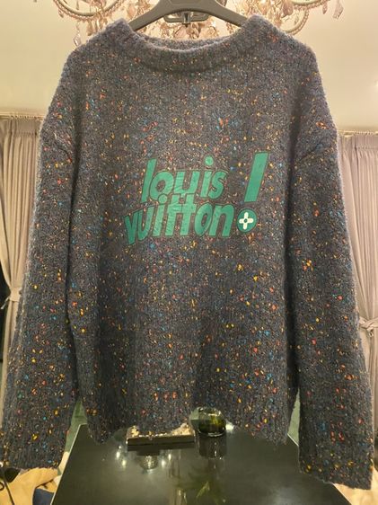 หลุยส์วิตตอง เสื้อไหมพรมอิตาลี สภาพใหม่เอี่ยม 