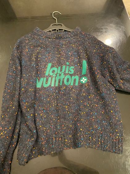 หลุยส์วิตตอง (ติดจองค่ะ)เสื้อไหมพรมอิตาลี สภาพใหม่เอี่ยม  รูปที่ 5