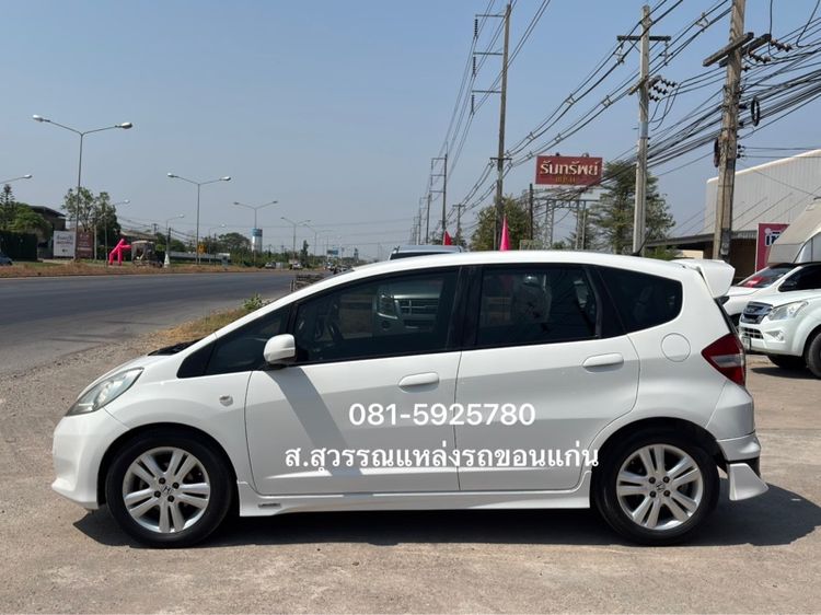 Honda Jazz 2011 1.5 V i-VTEC เบนซิน เกียร์อัตโนมัติ ขาว รูปที่ 3