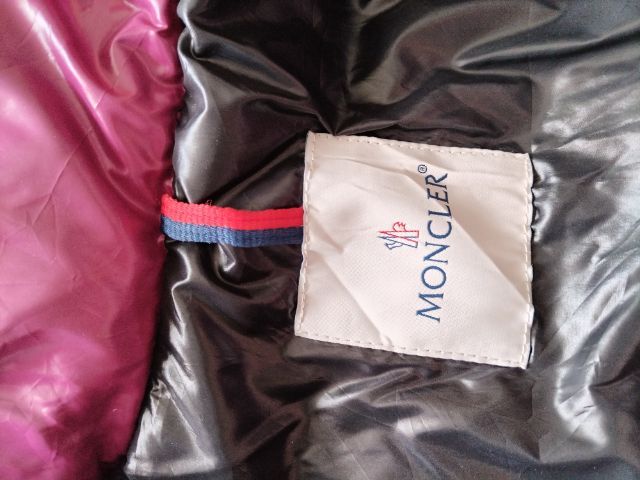 Moncler เสื้อขนเป็ด รูปที่ 10