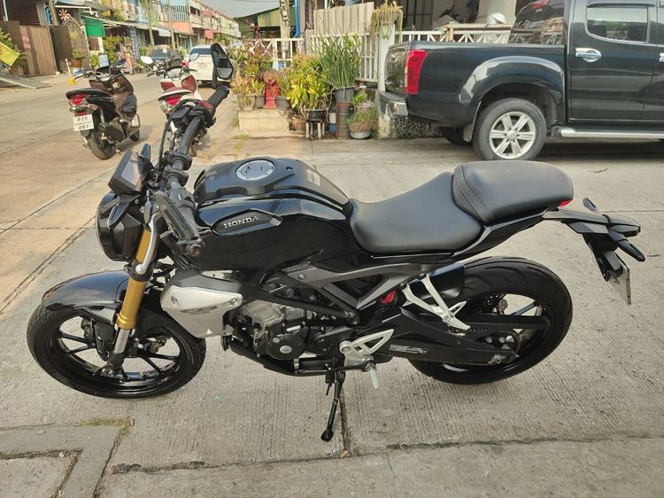 🛵ยังไงก็ขาย CB150R ปี 61 เครื่องดี สีสวย สตาร์ทมือ เบรคABS รถบ้านพร้อมใช้งาน เปลี่ยนน้ำมันเครื่องฟรี ส่งฟรี30กิโล รูปที่ 2