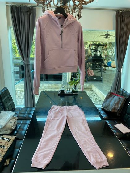 มิวมิว ชุดเซ็ท เสื้อกับกางเกง สภาพใหม่เอี่ยม  รูปที่ 6