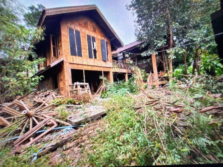 มีบางส่วน สร้างเสร็จก่อน 2010 ใช่ บ้านไม้สักถอดประกอบ รูปที่ 2