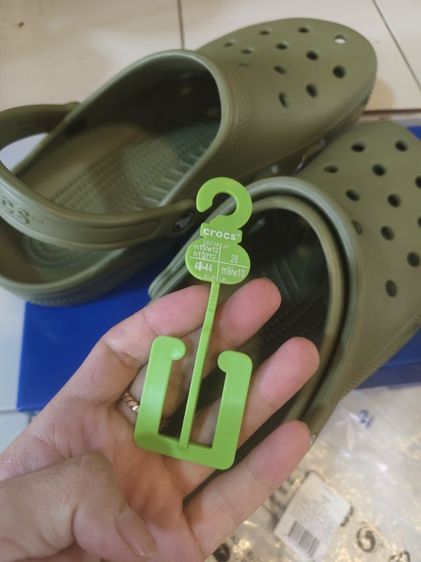 crocs classic แท้ ไม่เคยใส่ สีเขียวหายาก รูปที่ 5