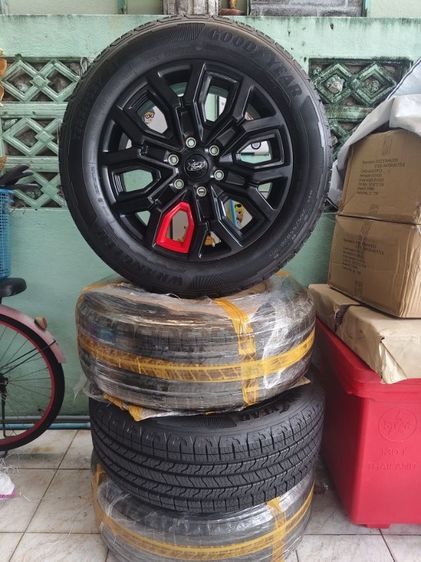 แม็กซ์พร้อมยางถอดจาก Ford Everest ปี2025 วิ่งลองพื้น50กิโลเมตร สภาพดีมากพร้อมขายตามรูปเลย รูปที่ 5