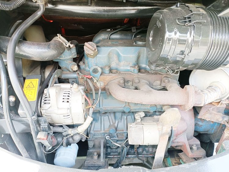  รถขุด แบคโฮ  Kubota U35-3  ขนาด 3.5 ตัน   คอนโทรลน้ำมัน ปั๊มนิ้ว แทรคเหล็ก มีไลน์ไปป์ปิ้ง รูปที่ 12