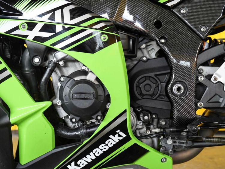 Kawasaki Ninja ZX 10 ปี2016 ฟรีดาวน์ ออกรถใช้เงิน 0 บาท รูปที่ 16