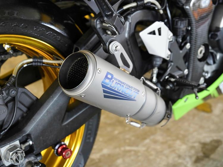 Kawasaki Ninja ZX 10 ปี2016 ฟรีดาวน์ ออกรถใช้เงิน 0 บาท รูปที่ 14