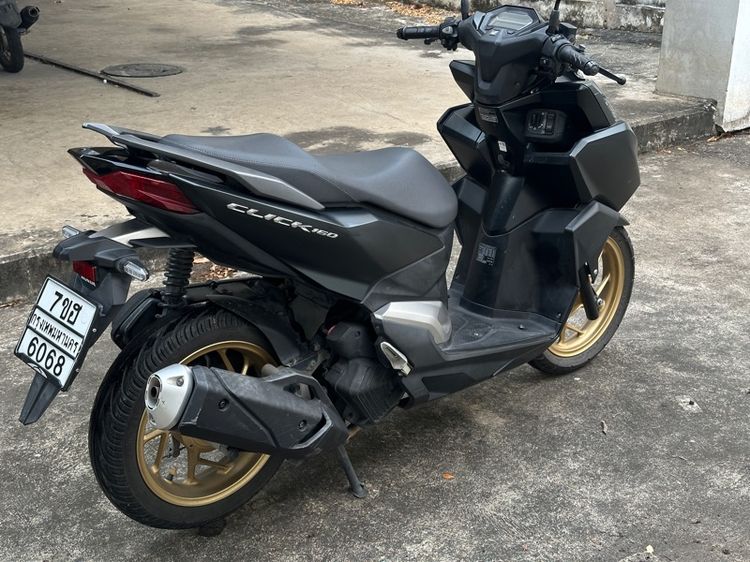 Click 160i 2024 รูปที่ 8