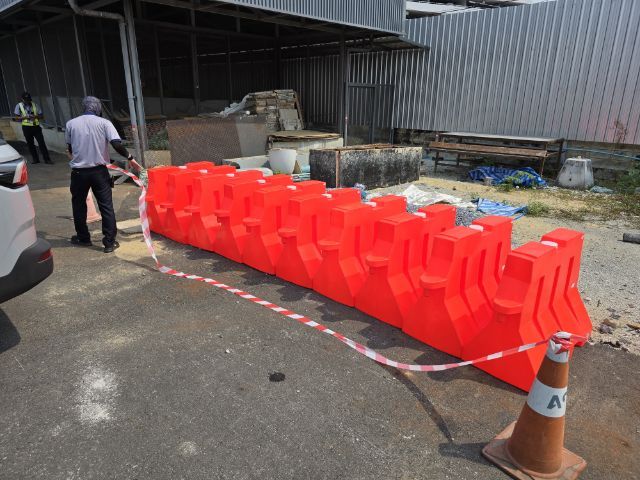 แบ​ริเออร์​พลาสติก​สีส้ม 1 เมตร มือ2 รูปที่ 4